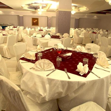 Safeer Plaza Hotel Mascate Extérieur photo