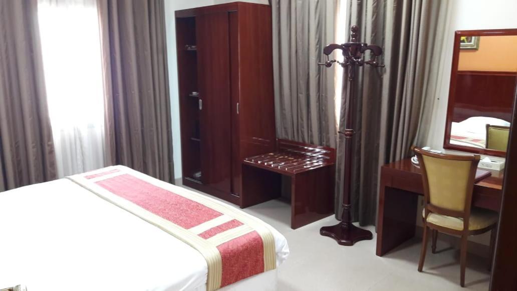 Safeer Plaza Hotel Mascate Extérieur photo