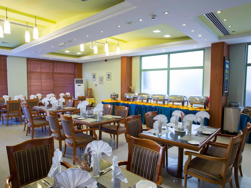 Safeer Plaza Hotel Mascate Extérieur photo