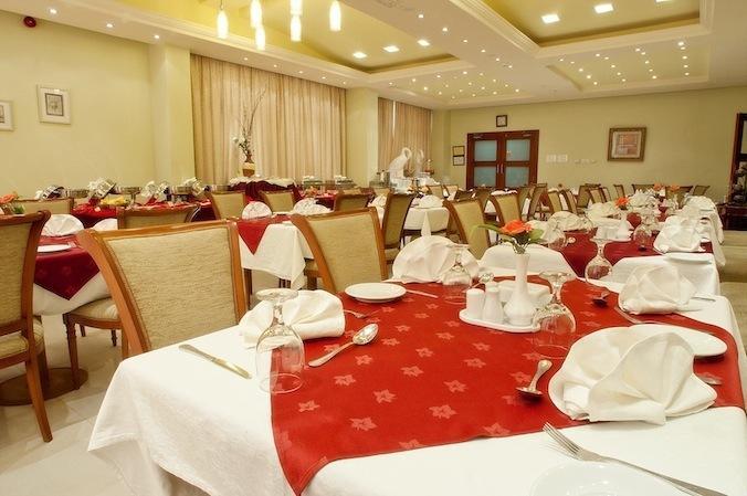 Safeer Plaza Hotel Mascate Extérieur photo